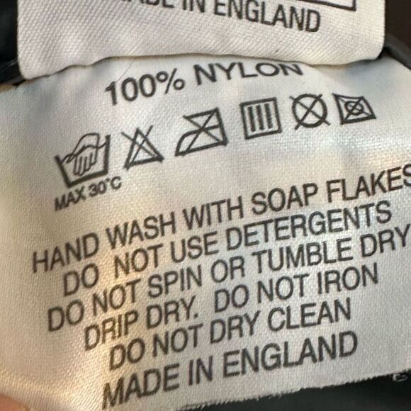 Gill Gill-tex Kayaking Jacket Red, Yellow, Blue | Men Size Large - Picture 15 of 16